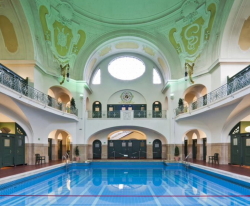 Müller'sches Volksbad (公共)